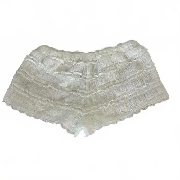 NWOT Edikted Lucy Ruffled Lace Shorts Sz XS - Picture 6 of 10